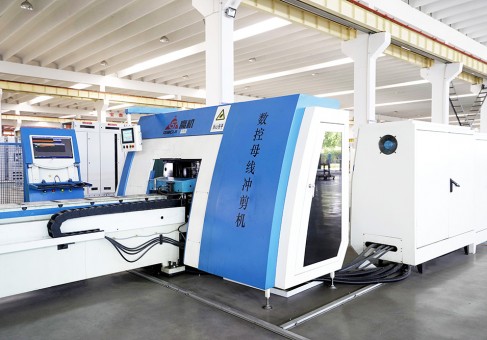 數控母線衝減機