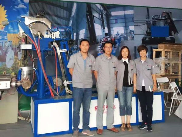 公司參加國內外展（zhǎn）會