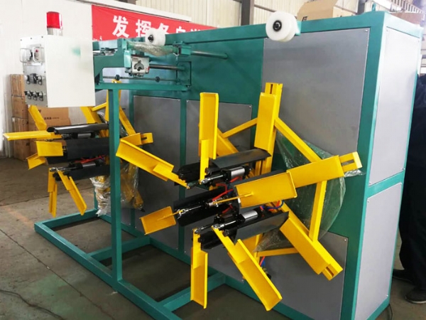 圓柱（zhù）式滴灌管生產線